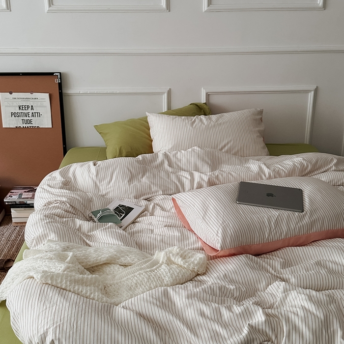 91家纺网 家纺一手货源 找家纺 柚可家居 2025新款40s全棉数码印花四件套-夏日 夏日（枕套条纹+抹茶绿）