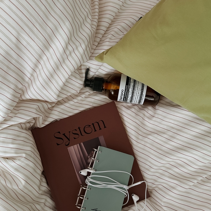 91家纺网 家纺一手货源 找家纺 柚可家居 2025新款40s全棉数码印花四件套-夏日 夏日（枕套条纹）