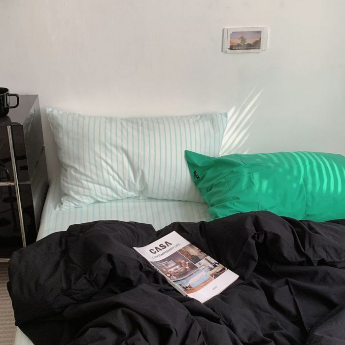 91家纺网 家纺一手货源 找家纺 柚可家居 2025新款40支全棉色织水洗棉四件套-加点墨 加点墨（枕套蓝竖条+森绿）