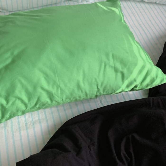91家纺网 家纺一手货源 找家纺 柚可家居 2025新款40支全棉色织水洗棉四件套-加点墨 加点墨（枕套蓝竖条+亮绿）