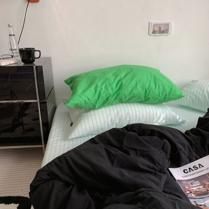 91家纺网 家纺一手货源 找家纺 柚可家居 2025新款40支全棉色织水洗棉四件套-加点墨 加点墨（枕套蓝竖条+亮绿）