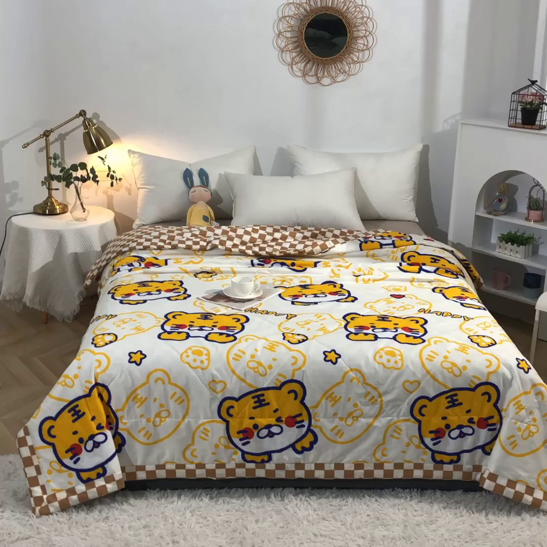 91家纺网 家纺一手货源 找家纺 贝兰仙奴 2025春夏新款全棉印花夏被夏凉被空调被 欢乐虎