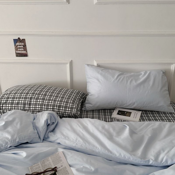 91家纺网 家纺一手货源 找家纺 柚可家居 2025新款40支斜纹全棉亲肤四件套-伦敦学院 伦敦学院（枕套黑格子+蓝色）