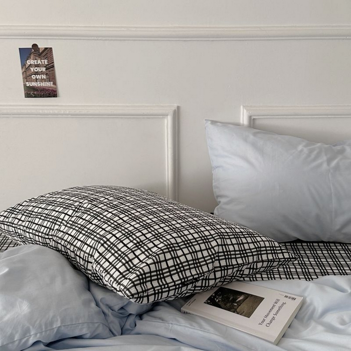 91家纺网 家纺一手货源 找家纺 柚可家居 2025新款40支斜纹全棉亲肤四件套-伦敦学院 伦敦学院（枕套黑格子+蓝色）