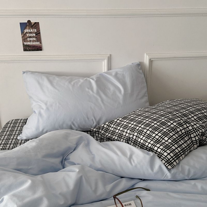91家纺网 家纺一手货源 找家纺 柚可家居 2025新款40支斜纹全棉亲肤四件套-伦敦学院 伦敦学院（枕套黑格子+蓝色）