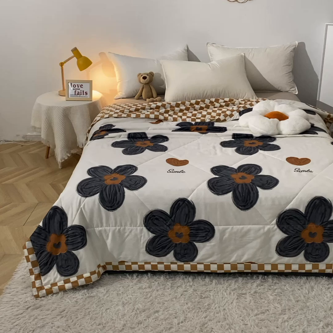 91家纺网 家纺一手货源 找家纺 贝兰仙奴 2025春夏新款全棉印花夏被夏凉被空调被 欧舒丹