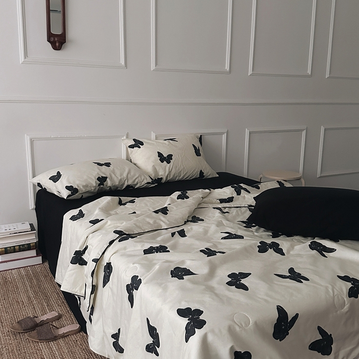 91家纺网 家纺一手货源 找家纺 （总）柚可家居 2025新款舒适凉感斜纹全棉蝶舞夏被