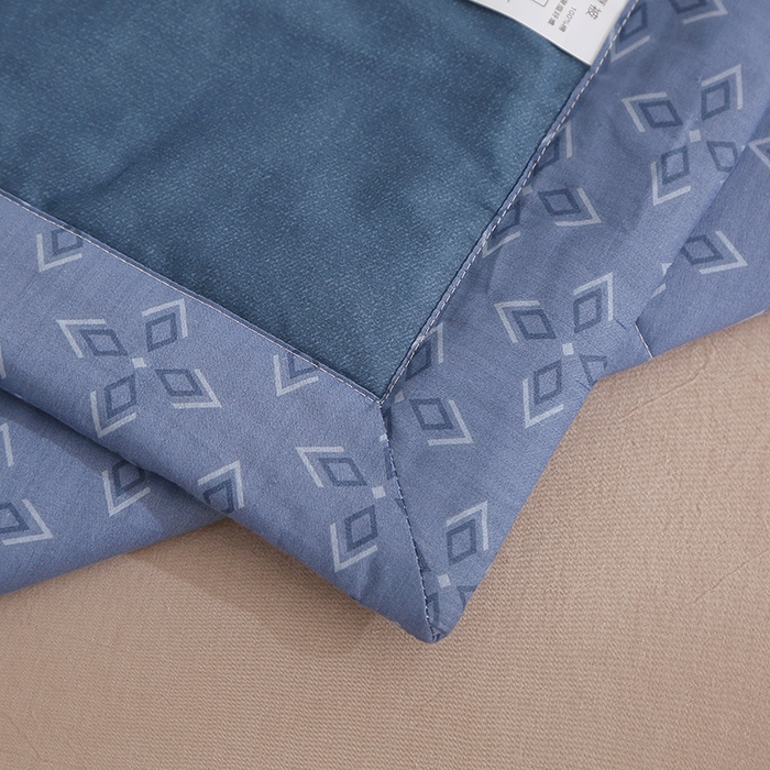 91家纺网 家纺一手货源 找家纺 贝兰仙奴 2025春夏新款全棉印花夏被夏凉被空调被 绅度湖绿