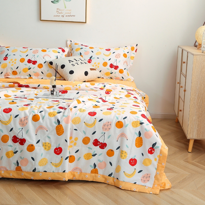 91家纺网 家纺一手货源 找家纺 贝兰仙奴 2025春夏新款全棉印花夏被夏凉被空调被 水果派对