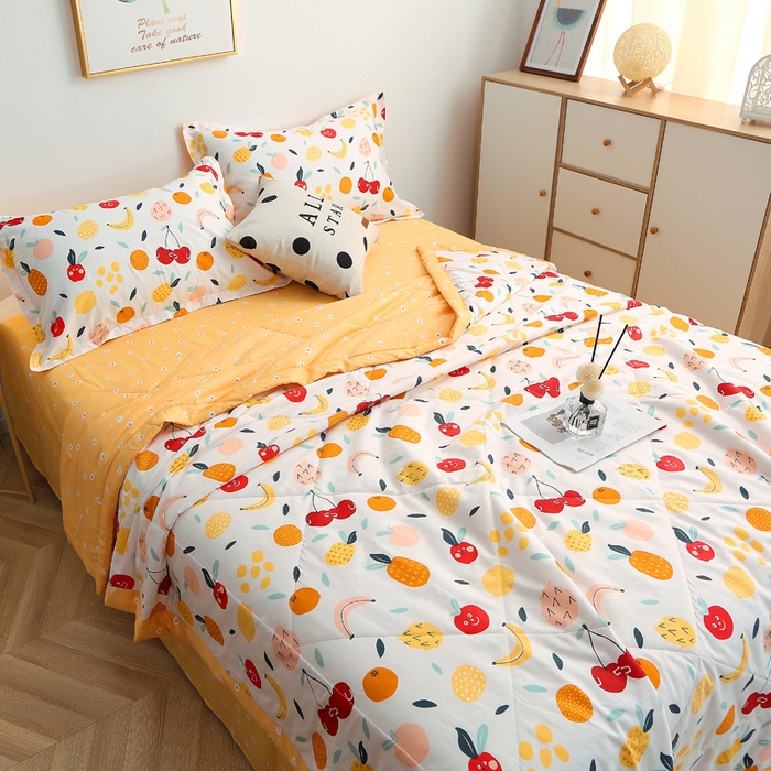 91家纺网 家纺一手货源 找家纺 贝兰仙奴 2025春夏新款全棉印花夏被夏凉被空调被 水果派对