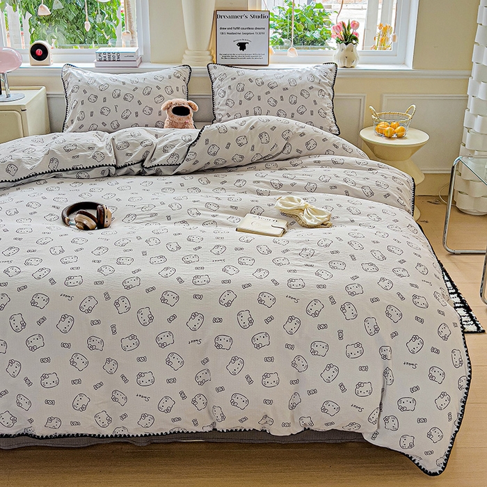 91家纺网 家纺一手货源 找家纺 Mata蔓塔家 2025春夏新款云感针织双层纱彩色贝壳边四件套 猫咪恋人