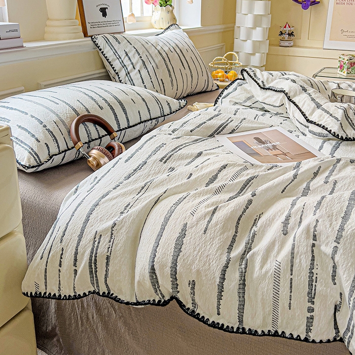 91家纺网 家纺一手货源 找家纺 Mata蔓塔家 2025春夏新款云感针织双层纱彩色贝壳边四件套 云边星辰