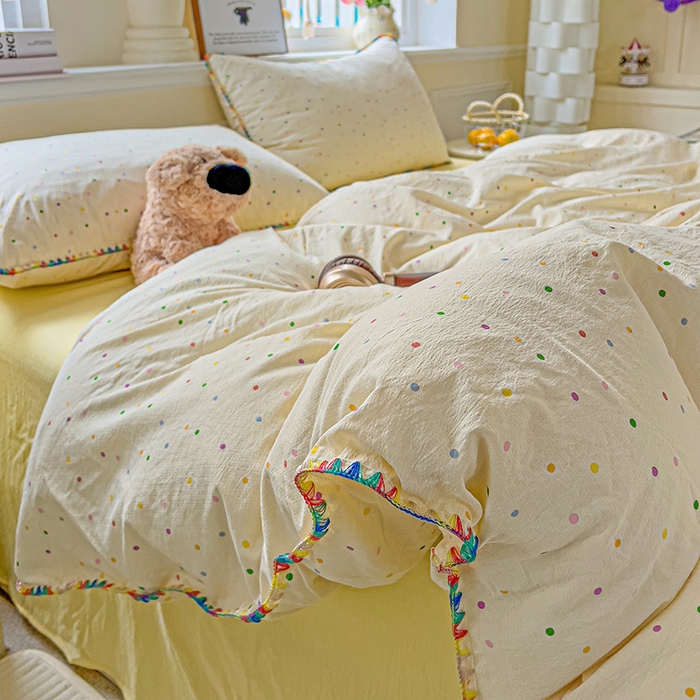 91家纺网 家纺一手货源 找家纺 Mata蔓塔家 2025春夏新款云感针织双层纱彩色贝壳边四件套 小波点