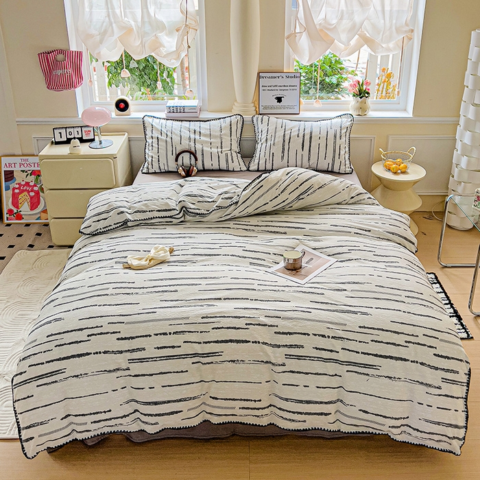 91家纺网 家纺一手货源 找家纺 Mata蔓塔家 2025春夏新款云感针织双层纱彩色贝壳边四件套 云边星辰