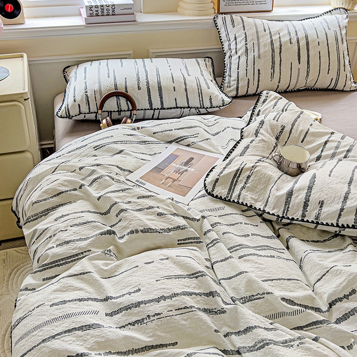 91家纺网 家纺一手货源 找家纺 Mata蔓塔家 2025春夏新款云感针织双层纱彩色贝壳边四件套 云边星辰