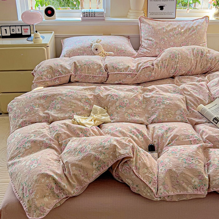 91家纺网 家纺一手货源 找家纺 Mata蔓塔家 2025春夏新款云感针织双层纱彩色贝壳边四件套 爱如星辰