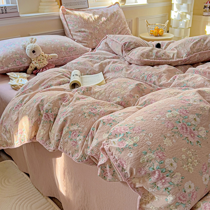 91家纺网 家纺一手货源 找家纺 Mata蔓塔家 2025春夏新款云感针织双层纱彩色贝壳边四件套 爱如星辰