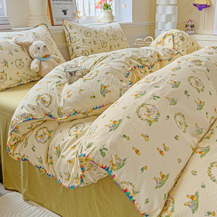 91家纺网 家纺一手货源 找家纺 Mata蔓塔家 2025春夏新款云感针织双层纱彩色贝壳边四件套 兔子的欢喜