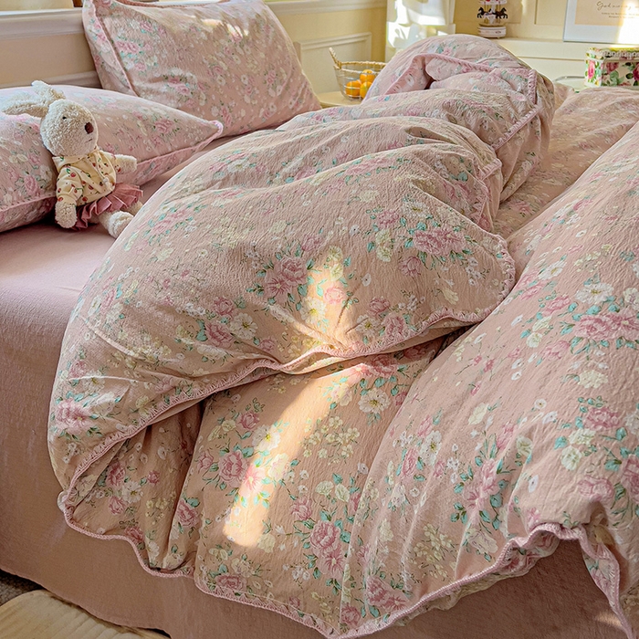 91家纺网 家纺一手货源 找家纺 Mata蔓塔家 2025春夏新款云感针织双层纱彩色贝壳边四件套 爱如星辰