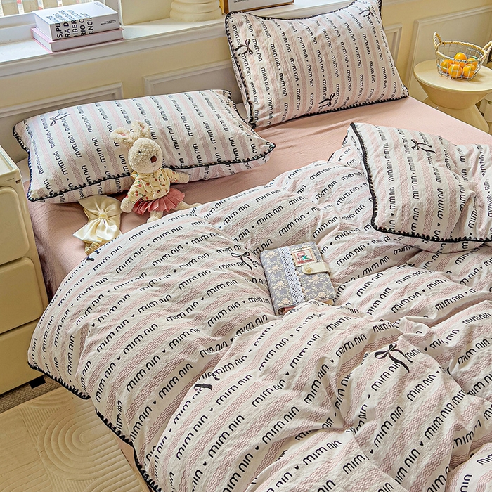 91家纺网 家纺一手货源 找家纺 Mata蔓塔家 2025春夏新款云感针织双层纱彩色贝壳边四件套 韵味-粉