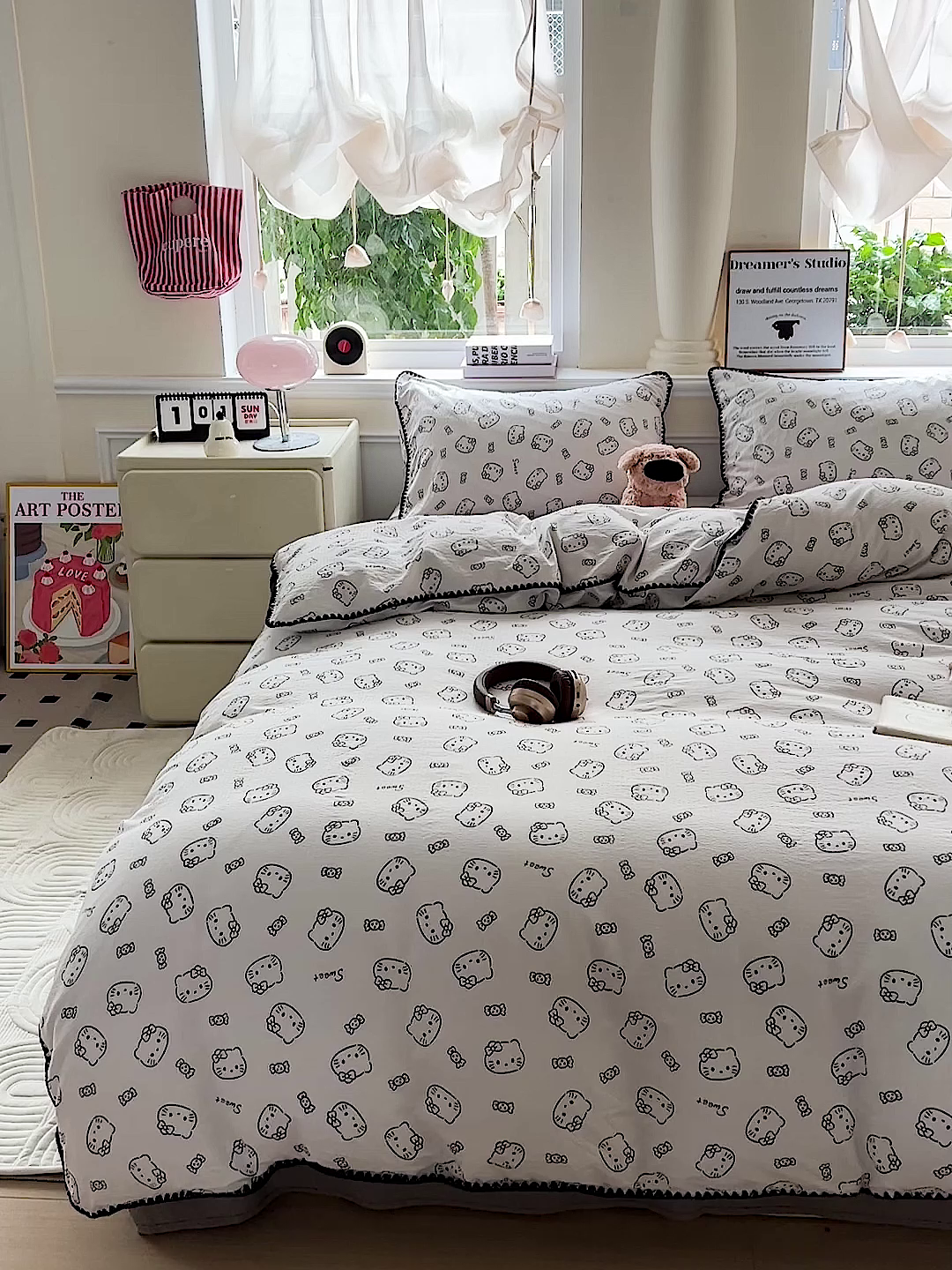 91家纺网 家纺一手货源 找家纺 Mata蔓塔家 2025春夏新款云感针织双层纱彩色贝壳边四件套 猫咪恋人