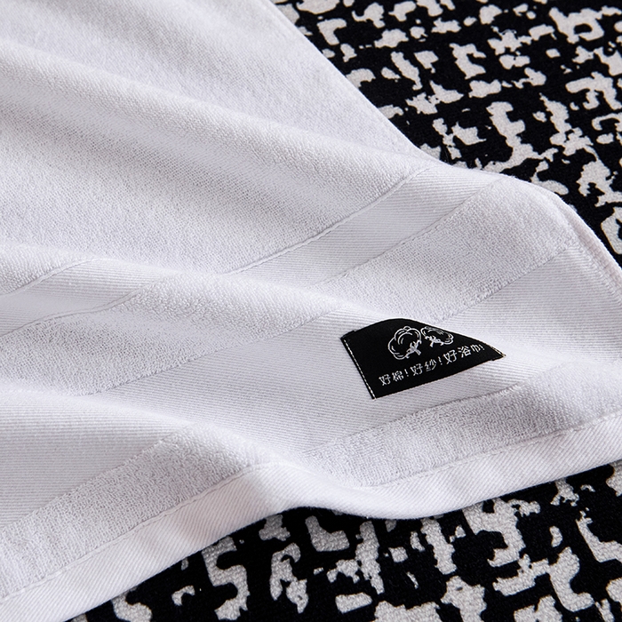 91家纺网 家纺一手货源 找家纺 悦然毛巾被 2025春夏新款全棉纯棉素色毛圈浴巾加厚加大 纯净白