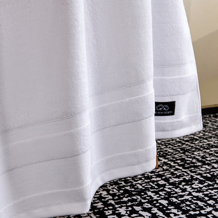 91家纺网 家纺一手货源 找家纺 悦然毛巾被 2025春夏新款全棉纯棉素色毛圈浴巾加厚加大 纯净白