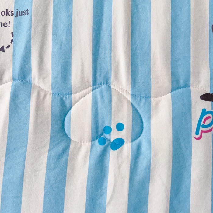 91家纺网 家纺一手货源 找家纺 Mata蔓塔家 2025春夏新款三丽鸥A类水洗双层纱夏被夏凉被空调被 淘气鸭帕恰