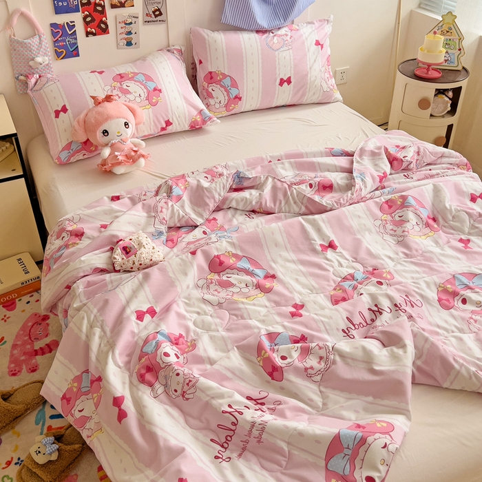 91家纺网 家纺一手货源 找家纺 Mata蔓塔家 2025春夏新款三丽鸥A类水洗双层纱夏被夏凉被空调被 开心美乐蒂