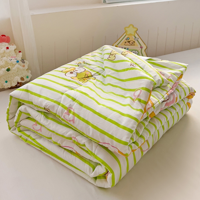 91家纺网 家纺一手货源 找家纺 Mata蔓塔家 2025春夏新款三丽鸥A类水洗双层纱夏被夏凉被空调被 甜甜圈大眼蛙