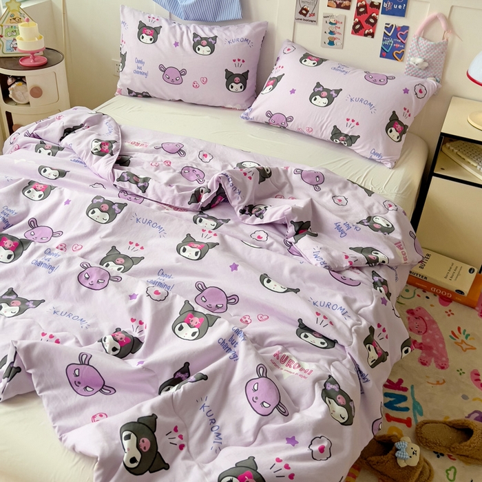 91家纺网 家纺一手货源 找家纺 Mata蔓塔家 2025春夏新款三丽鸥A类水洗双层纱夏被夏凉被空调被 蓝莓球库洛