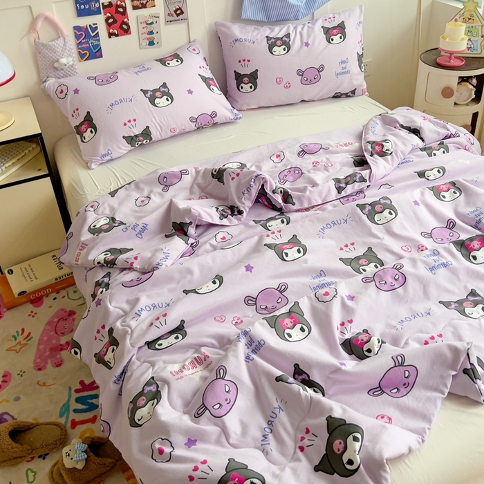 91家纺网 家纺一手货源 找家纺 Mata蔓塔家 2025春夏新款三丽鸥A类水洗双层纱夏被夏凉被空调被 蓝莓球库洛