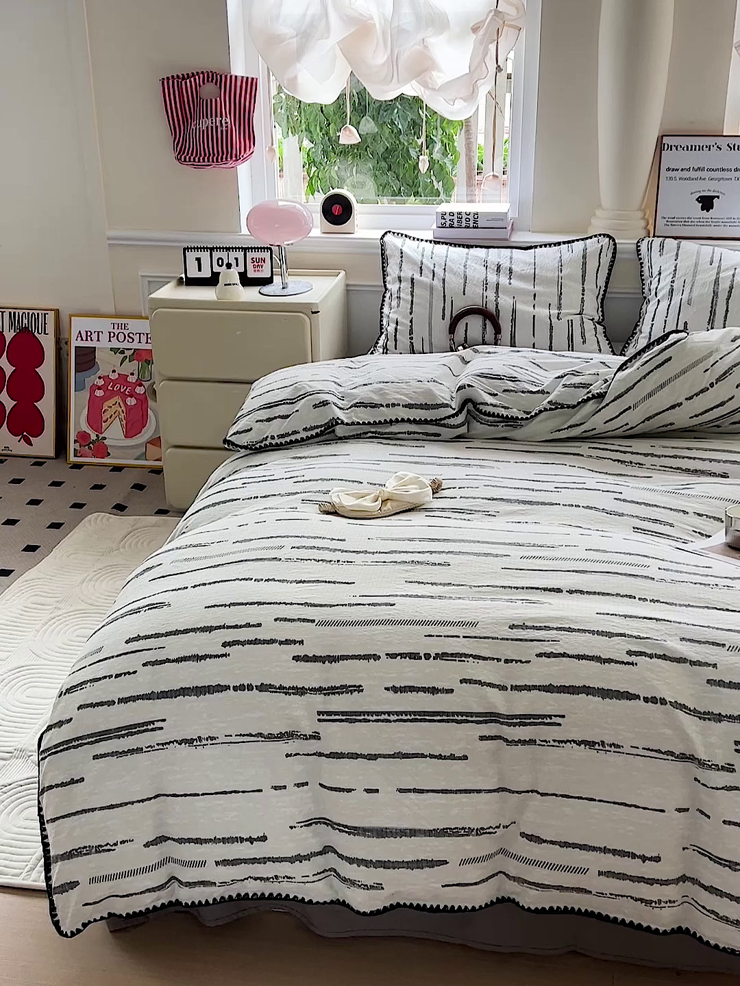 91家纺网 家纺一手货源 找家纺 Mata蔓塔家 2025春夏新款云感针织双层纱彩色贝壳边四件套 云边星辰