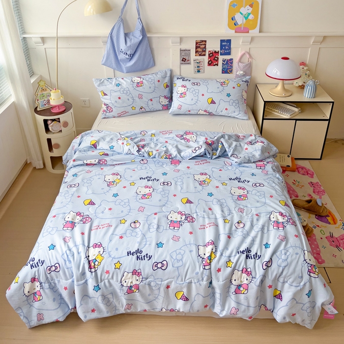 91家纺网 家纺一手货源 找家纺 Mata蔓塔家 2025春夏新款三丽鸥A类水洗双层纱夏被夏凉被空调被 蓝星星KT