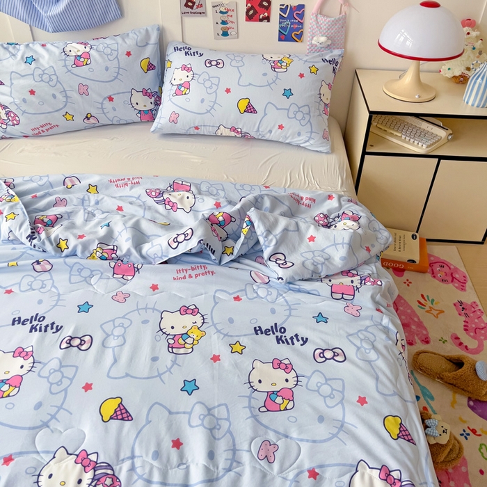 91家纺网 家纺一手货源 找家纺 Mata蔓塔家 2025春夏新款三丽鸥A类水洗双层纱夏被夏凉被空调被 蓝星星KT