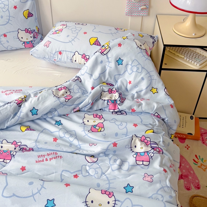 91家纺网 家纺一手货源 找家纺 Mata蔓塔家 2025春夏新款三丽鸥A类水洗双层纱夏被夏凉被空调被 蓝星星KT