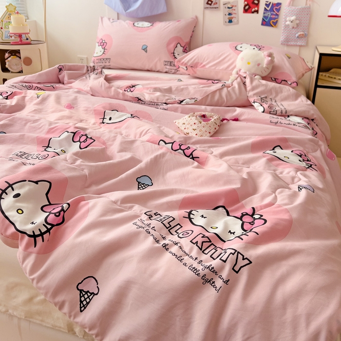 91家纺网 家纺一手货源 找家纺 Mata蔓塔家 2025春夏新款三丽鸥A类水洗双层纱夏被夏凉被空调被 wink KT