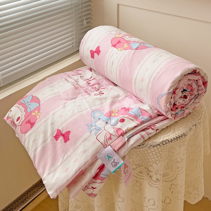 91家纺网 家纺一手货源 找家纺 （总）Mata蔓塔家 2025春夏新款三丽鸥A类水洗双层纱夏被夏凉被空调被