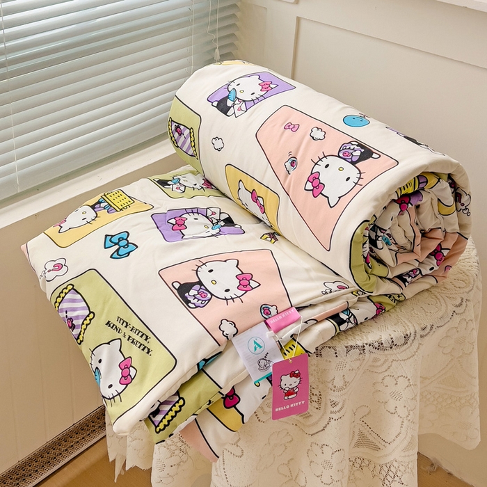 91家纺网 家纺一手货源 找家纺 Mata蔓塔家 2025春夏新款三丽鸥A类水洗双层纱夏被夏凉被空调被 拼图KT