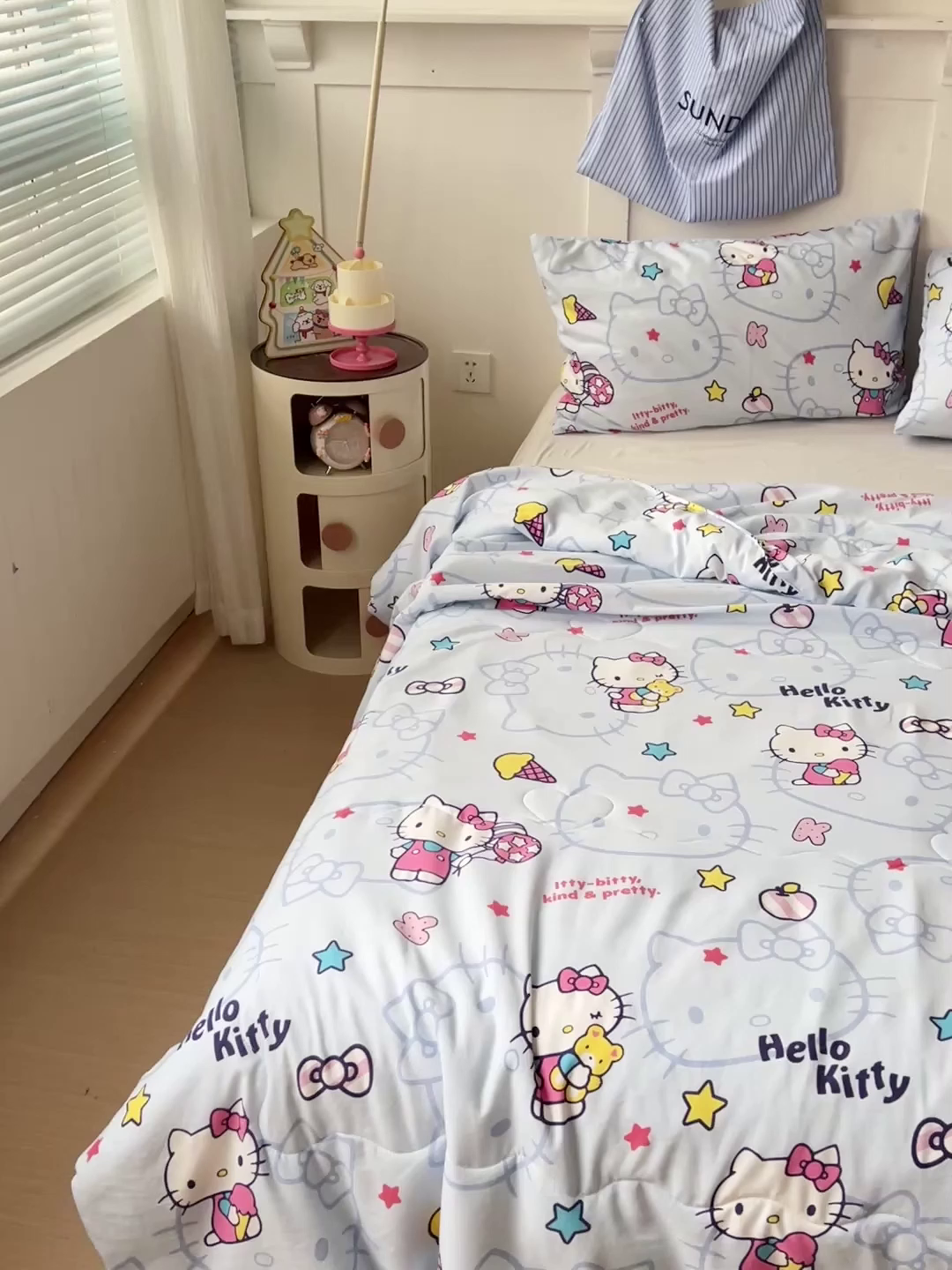 91家纺网 家纺一手货源 找家纺 Mata蔓塔家 2025春夏新款三丽鸥A类水洗双层纱夏被夏凉被空调被 蓝星星KT