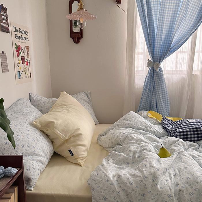 91家纺网 家纺一手货源 找家纺 柚可家居 2025新款全工艺双层纱数码印花全棉四件套实拍图 七日春信