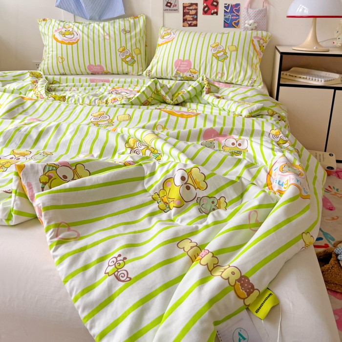 91家纺网 家纺一手货源 找家纺 Mata蔓塔家 2025春夏新款三丽鸥A类水洗双层纱夏被夏凉被空调被 甜甜圈大眼蛙