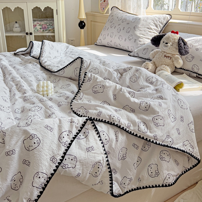 91家纺网 家纺一手货源 找家纺 Mata蔓塔家 2025新款云感针织双层纱彩色贝壳边夏被夏凉被空调被(有买家秀） 猫咪恋人