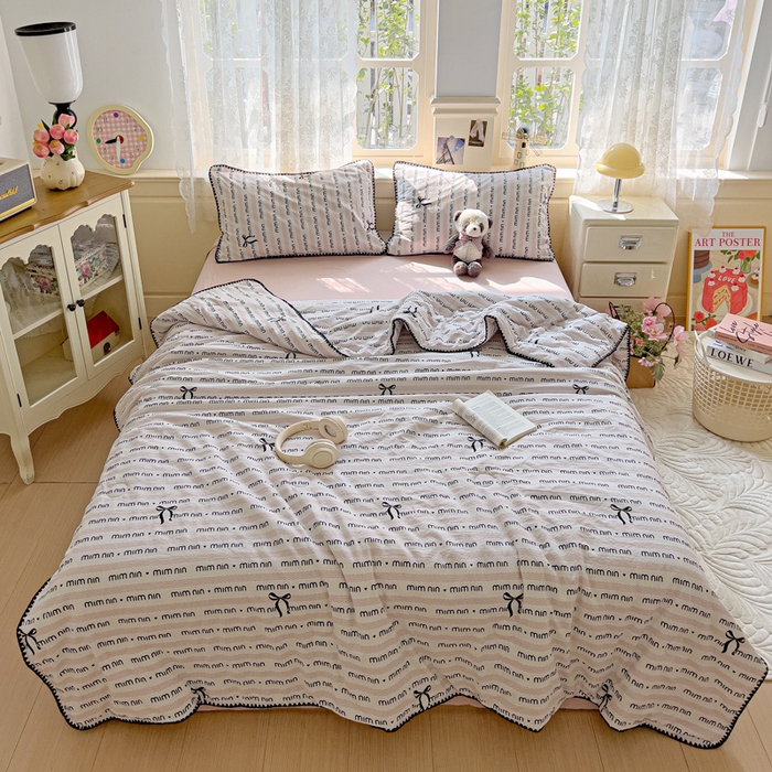 91家纺网 家纺一手货源 找家纺 Mata蔓塔家 2025新款云感针织双层纱彩色贝壳边夏被夏凉被空调被(有买家秀） 韵味-粉