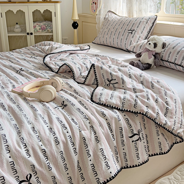 91家纺网 家纺一手货源 找家纺 Mata蔓塔家 2025新款云感针织双层纱彩色贝壳边夏被夏凉被空调被(有买家秀） 韵味-粉