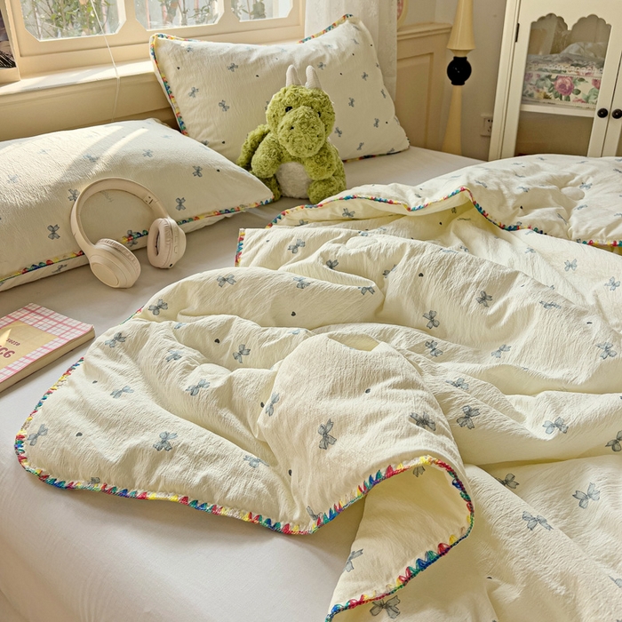 91家纺网 家纺一手货源 找家纺 Mata蔓塔家 2025新款云感针织双层纱彩色贝壳边夏被夏凉被空调被(有买家秀） 相思-蓝