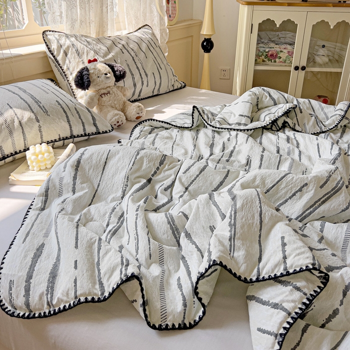 91家纺网 家纺一手货源 找家纺 Mata蔓塔家 2025新款云感针织双层纱彩色贝壳边夏被夏凉被空调被(有买家秀） 云边星辰