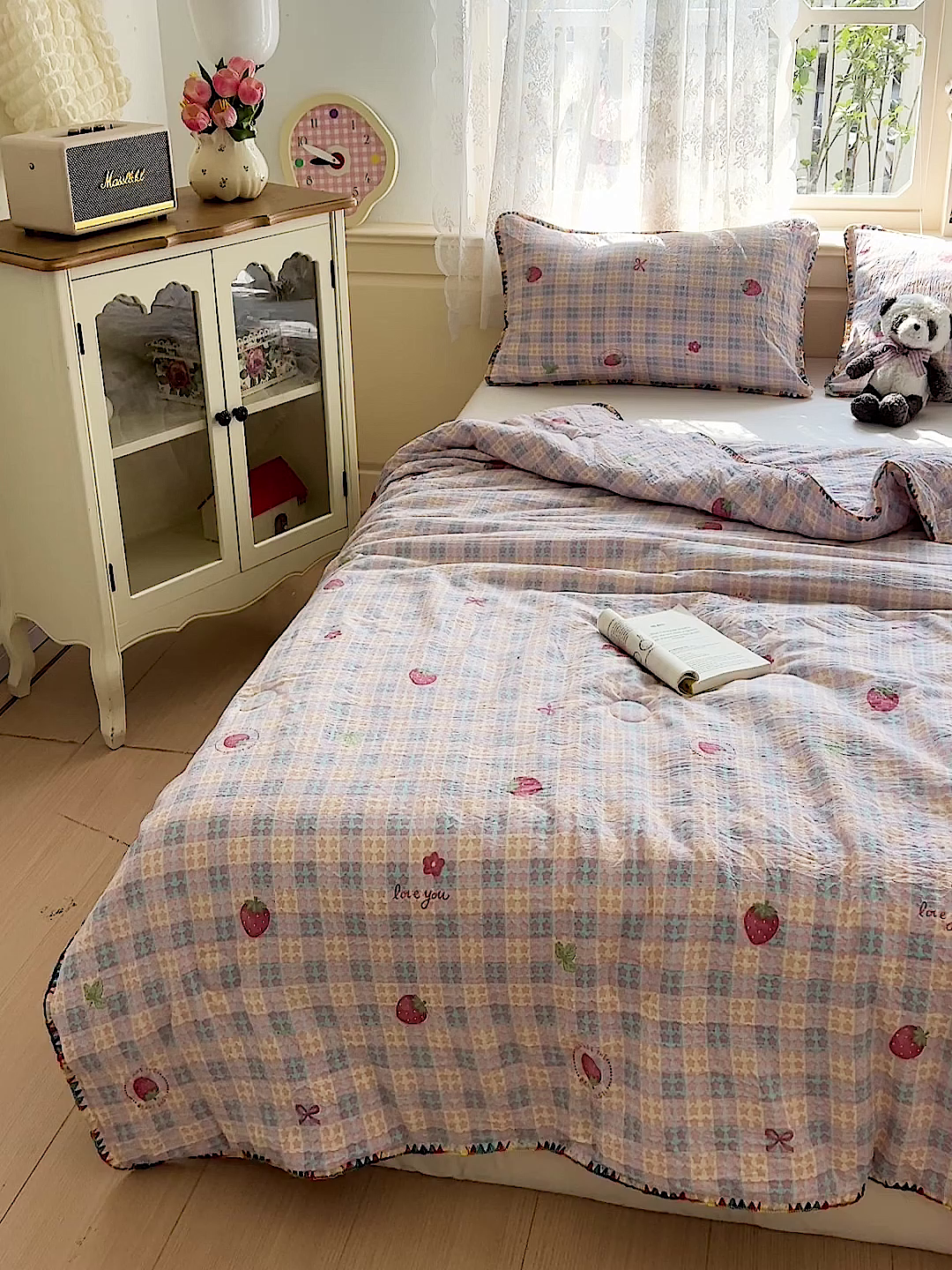 91家纺网 家纺一手货源 找家纺 Mata蔓塔家 2025新款云感针织双层纱彩色贝壳边夏被夏凉被空调被(有买家秀） 有草莓的地方