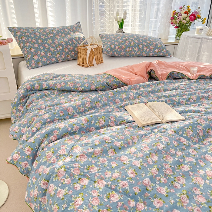 91家纺网 家纺一手货源 找家纺 Mata蔓塔家 2025春夏新款印花水洗双层纱单夏被夏凉被空调被（有买家秀） 玫瑰花园