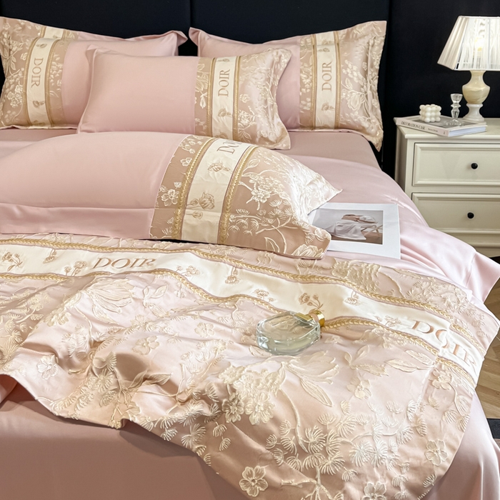 91家纺网 家纺一手货源 找家纺 帝王家纺 2025新款浮雕刺绣水洗天丝真丝夏被四件套冰丝三件套夏季直播 花蔓枝—粉